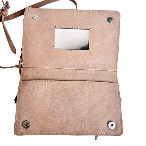 Madewell Twin Pouch Leather Crossbody Bag Washed Leather Light Tan Purse - Picture 9 of 16